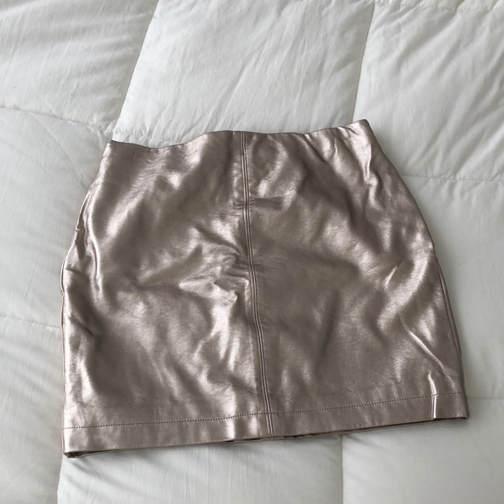 Rose gold leather mini skirt